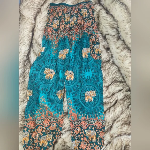 EARTHBOUND Boho Harem Pants - Picture 4 of 5